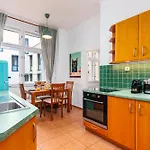 Charles Bridge Historic Centre Elegant Spacious Lejlighed