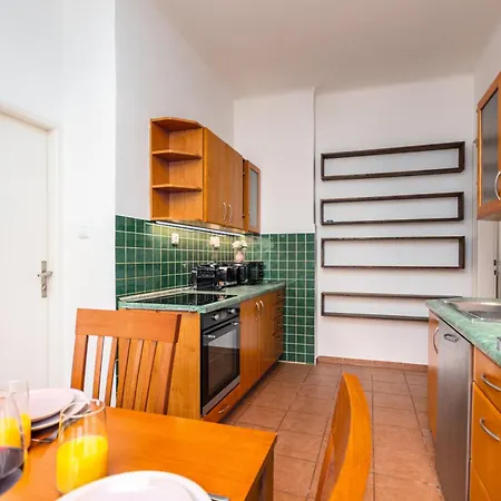아파트 Charles Bridge Historic Centre Elegant Spacious *