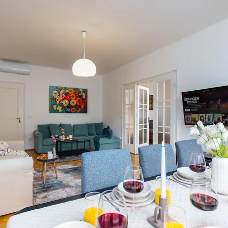 Charles Bridge Historic Centre Elegant Spacious 아파트 프라하
